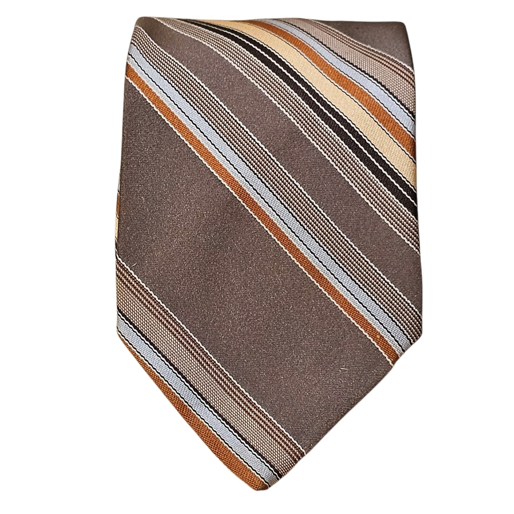 WEMBLEY TIE